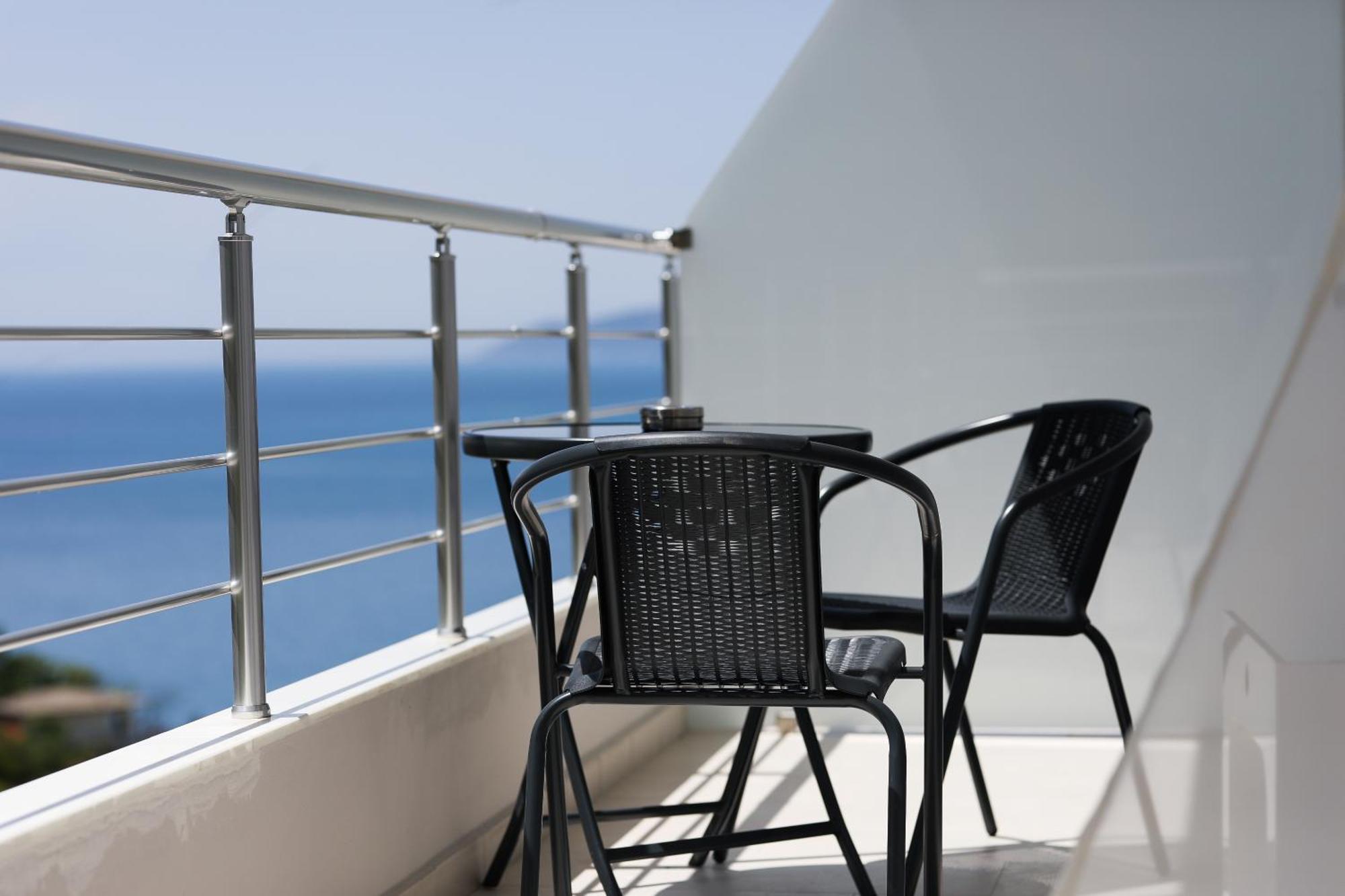 Aparthotel Christianna Free Parking *